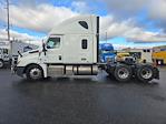 Used 2022 Freightliner Cascadia Detroit DD15AT Semi Truck with Sleeper Cab for sale #412756 - photo 4
