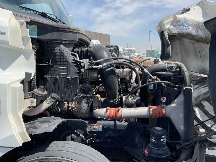 Used 2022 Freightliner Cascadia - photo 22