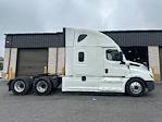 Used 2022 Freightliner Cascadia Detroit DD15AT Semi Truck with Sleeper Cab for sale #413134 - photo 8