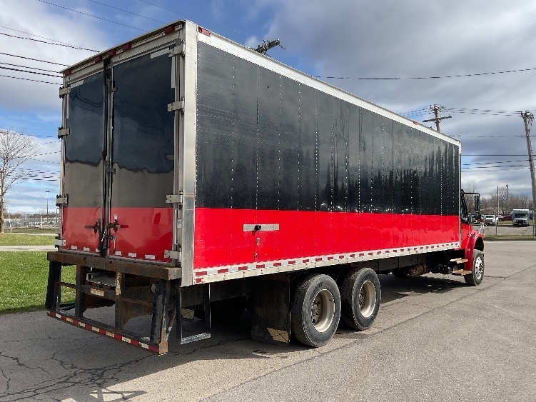 Used 2018 Freightliner M2 106 - photo 14