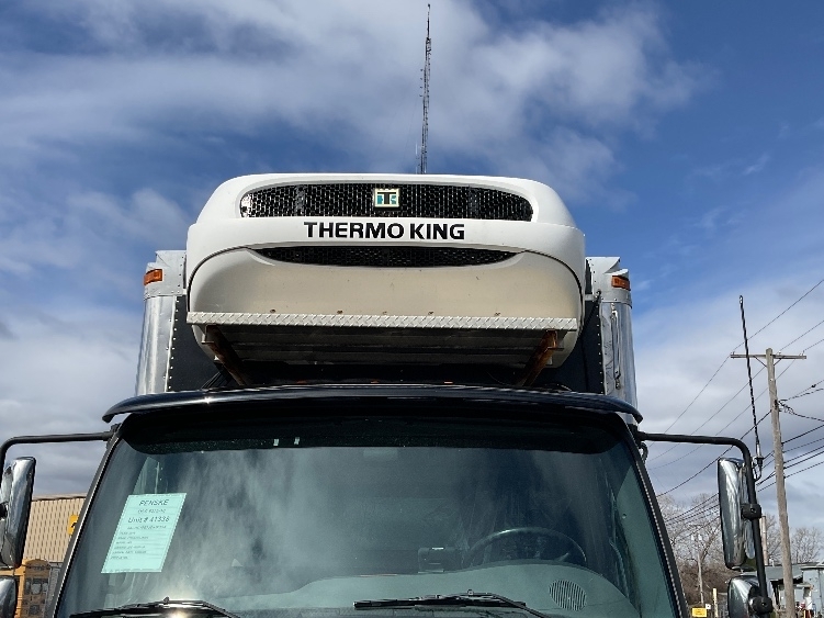 Used 2018 Freightliner M2 106 - photo 26