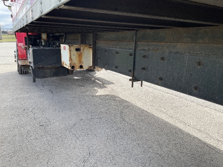 Used 2018 Freightliner M2 106 - photo 7