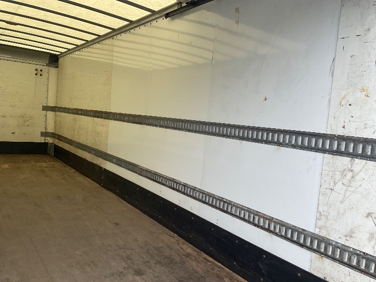 Used 2019 Freightliner M2 112 - photo 14