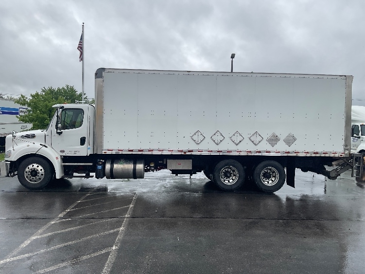 Used 2019 Freightliner M2 112 - photo 6