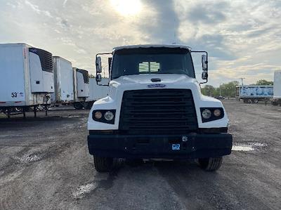 Used 2019 Freightliner 114SD Conventional Cab Flatbed Truck for sale #41350 - photo 2