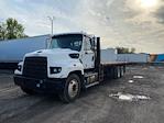 Used 2019 Freightliner 114SD Conventional Cab Flatbed Truck for sale #41350 - photo 3