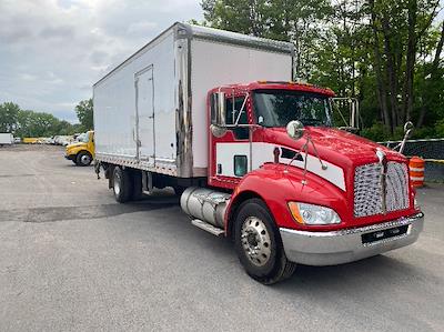 Used 2019 Kenworth T370 Morgan Truck Body Box Truck with Liftgate for sale #41405 - photo 1