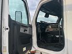 Used 2022 Freightliner Cascadia Detroit DD15AT Semi Truck with Sleeper Cab for sale #415031 - photo 9