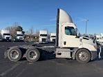 Used 2022 Freightliner Cascadia Detroit DD13 Semi Truck for sale #415205 - photo 8