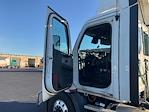 Used 2022 Freightliner Cascadia Detroit DD13 Semi Truck for sale #415205 - photo 9