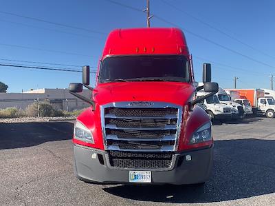 Used 2022 Freightliner Cascadia Detroit DD15AT Semi Truck with Sleeper Cab for sale #415588 - photo 2