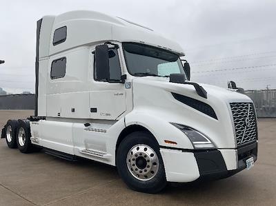 Used 2022 Volvo VNL Volvo D13 Semi Truck for sale #415806 - photo 1