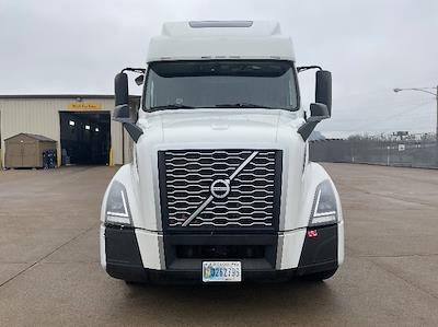 Used 2022 Volvo VNL Volvo D13 Semi Truck for sale #415806 - photo 2