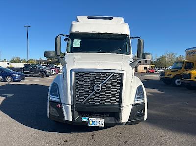 Used 2022 Volvo VNL Volvo D13 Semi Truck for sale #417189 - photo 2