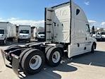 Used 2022 Freightliner Cascadia Detroit DD15AT Semi Truck with Sleeper Cab for sale #419188 - photo 7