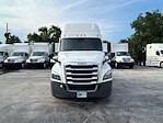 Used 2022 Freightliner Cascadia Detroit DD15AT Semi Truck with Sleeper Cab for sale #419190 - photo 2