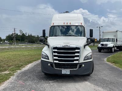 Used 2022 Freightliner Cascadia Detroit DD15AT Semi Truck with Sleeper Cab for sale #419330 - photo 2
