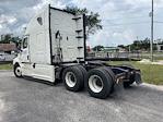 Used 2022 Freightliner Cascadia Detroit DD15AT Semi Truck with Sleeper Cab for sale #419330 - photo 5