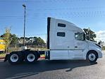Used 2022 Volvo VNL Volvo D13 Semi Truck for sale #419367 - photo 8