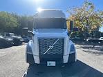 Used 2022 Volvo VNL Volvo D13 Semi Truck for sale #419373 - photo 2