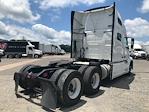 Used 2022 Volvo VNL Volvo D13 Semi Truck for sale #419379 - photo 7