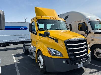 Used 2022 Freightliner Cascadia Detroit DD13 Semi Truck for sale #419429 - photo 1