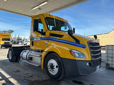 Used 2022 Freightliner Cascadia Detroit DD13 Semi Truck for sale #419501 - photo 1