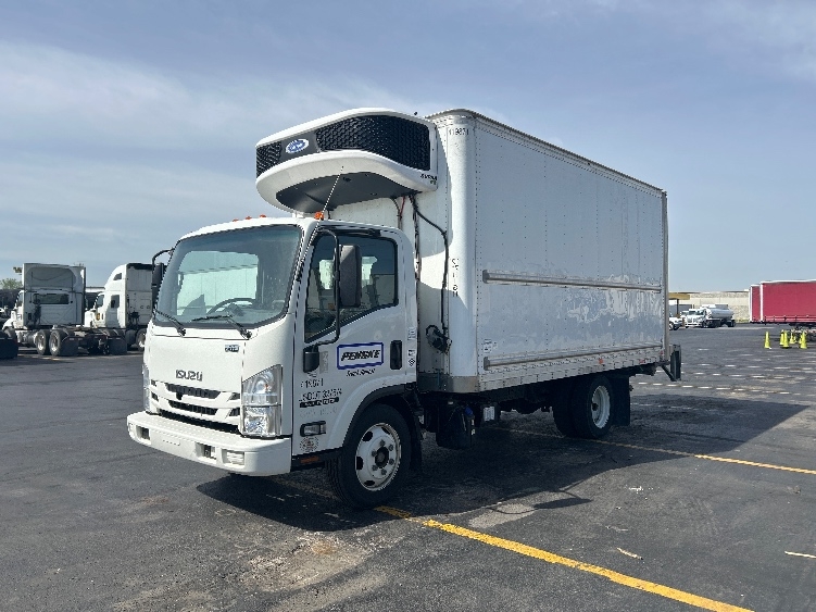 Used 2022 Isuzu NRR - photo 5