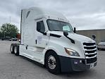 Used 2022 Freightliner Cascadia Detroit DD15AT Semi Truck with Sleeper Cab for sale #421644 - photo 1