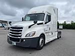 Used 2022 Freightliner Cascadia Detroit DD15AT Semi Truck with Sleeper Cab for sale #421644 - photo 3