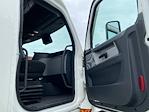 Used 2022 Freightliner Cascadia Detroit DD15AT Semi Truck with Sleeper Cab for sale #421689 - photo 13