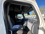 Used 2022 Freightliner Cascadia Detroit DD15AT Semi Truck with Sleeper Cab for sale #424436 - photo 15