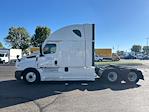 Used 2022 Freightliner Cascadia Detroit DD15AT Semi Truck with Sleeper Cab for sale #424436 - photo 4