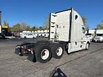 Used 2022 Freightliner Cascadia Detroit DD15AT Semi Truck with Sleeper Cab for sale #424436 - photo 7