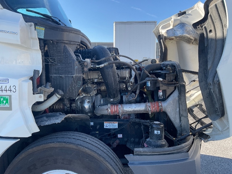 Used 2022 Freightliner Cascadia - photo 22