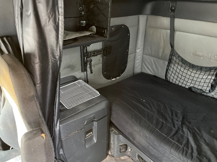 Used 2022 Freightliner Cascadia - photo 21