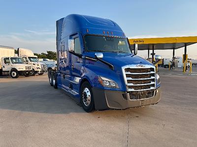 Used 2022 Freightliner Cascadia Detroit DD15AT Semi Truck with Sleeper Cab for sale #426340 - photo 1