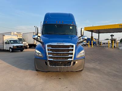 Used 2022 Freightliner Cascadia Detroit DD15AT Semi Truck with Sleeper Cab for sale #426340 - photo 2