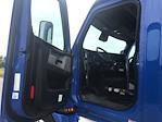 Used 2022 Freightliner Cascadia Detroit DD15AT Semi Truck with Sleeper Cab for sale #426341 - photo 9
