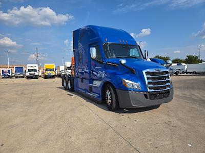 Used 2022 Freightliner Cascadia Detroit DD15AT Semi Truck with Sleeper Cab for sale #426342 - photo 1