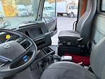 Used 2022 Volvo VNR Volvo D13 Semi Truck for sale #427494 - photo 10