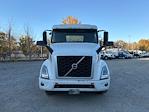 Used 2022 Volvo VNR Volvo D13 Semi Truck for sale #427494 - photo 2