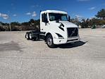 Used 2022 Volvo VNR Volvo D13 Semi Truck for sale #427497 - photo 1