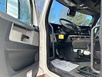 Used 2022 Freightliner Cascadia Detroit DD15AT Semi Truck with Sleeper Cab for sale #427631 - photo 9