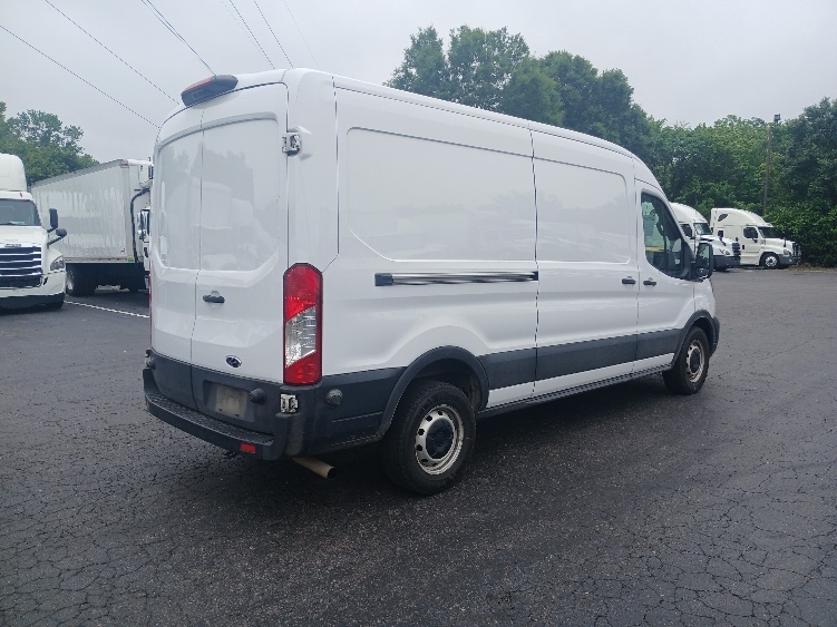 Used 2022 Ford Transit 250 - photo 12
