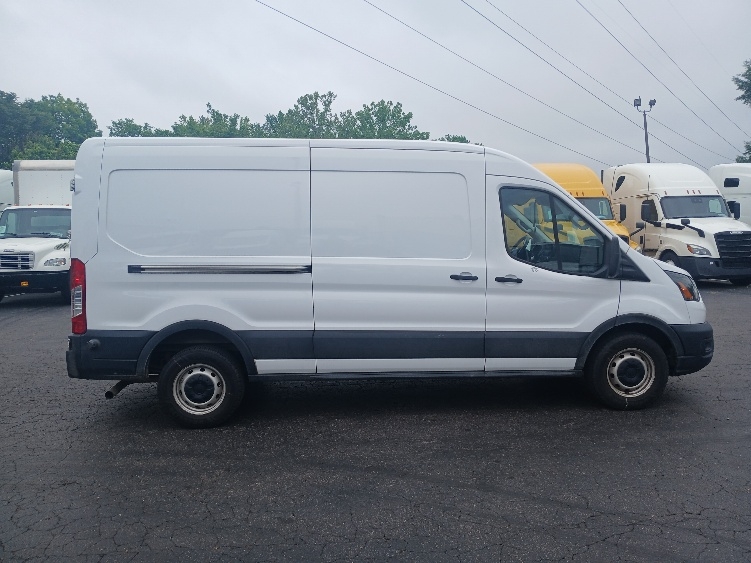 Used 2022 Ford Transit 250 - photo 14