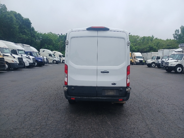 Used 2022 Ford Transit 250 - photo 7