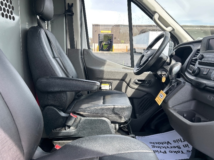 Used 2022 Ford Transit 250 - photo 22