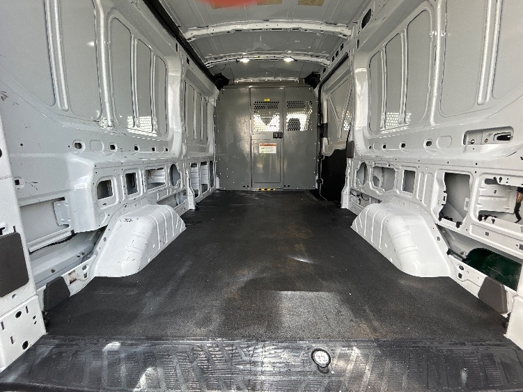 Used 2022 Ford Transit 250 - photo 11