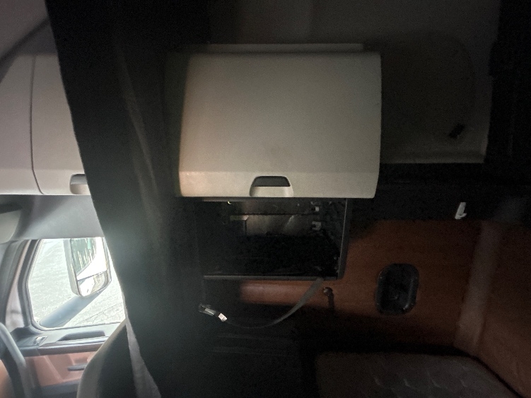 Used 2022 Freightliner Cascadia - photo 21